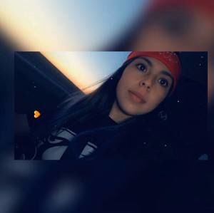 Meet your Posher, Noemi